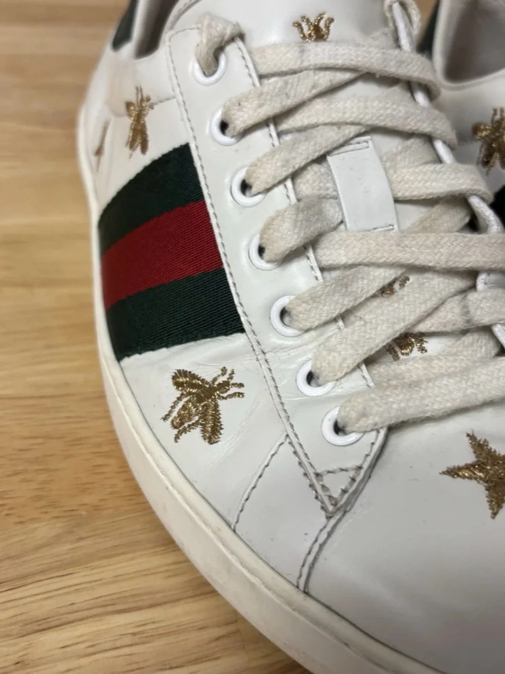 Gucci Men's Ace Bee Embroidered Sneakers, Size 7.5